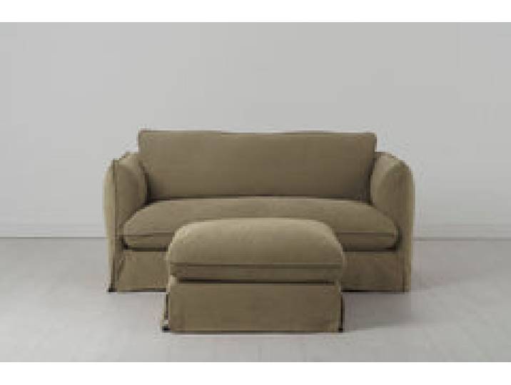 Model 18 Zweisitzer-Sofa mit Polsterhocker, Wiesengrün