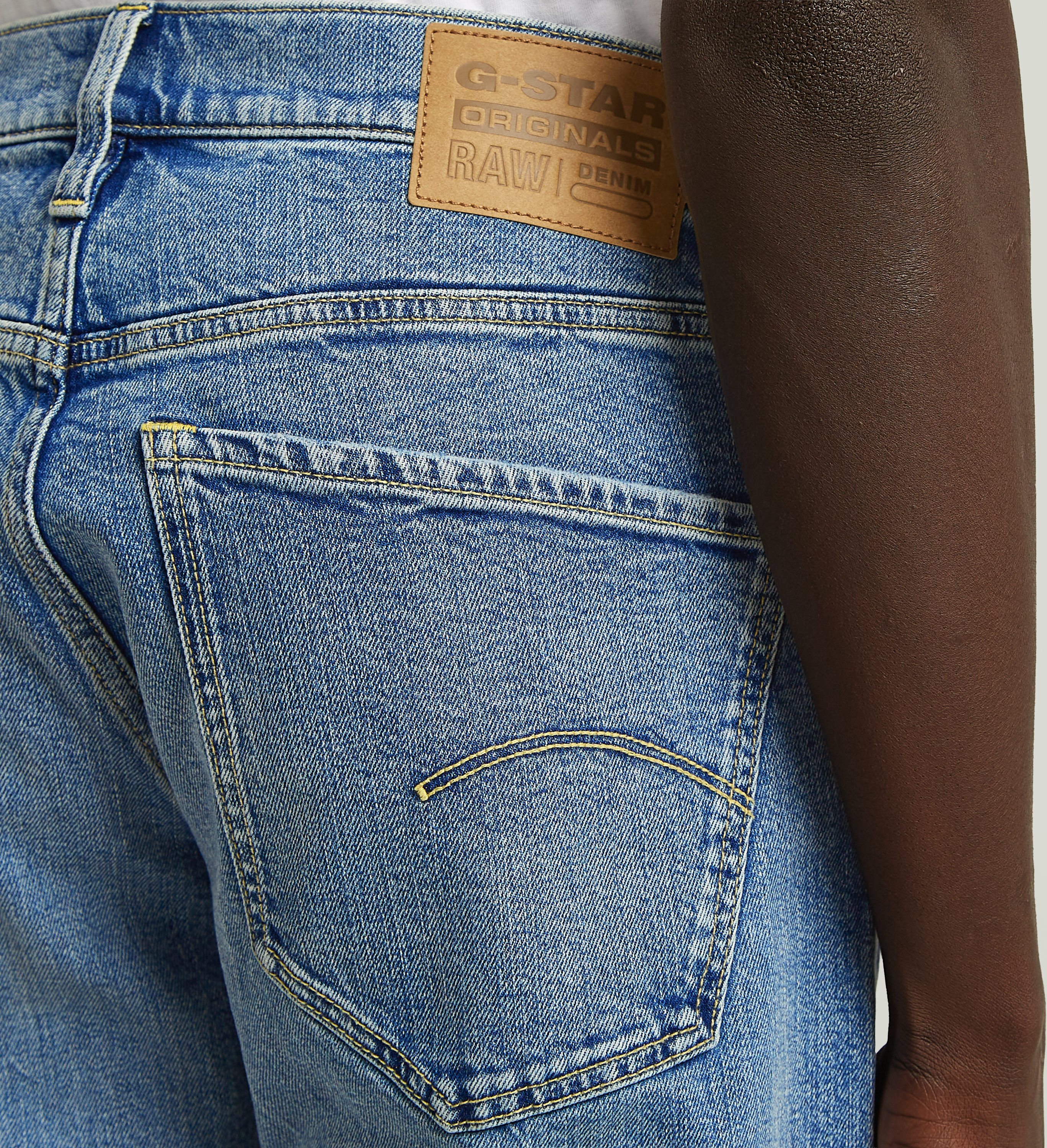 Straight-Jeans G-STAR "Mosa Straight", Herren, Gr. 30, Länge 34, blau (faded sea point blau), Denim/Jeans, Obermaterial: 94% Baumwolle, 5% Elastomultiester, 1% Elasthan, straight fit normal, Jeans Straight-Jeans, mit hellen Nähten faded sea point blau 30,
