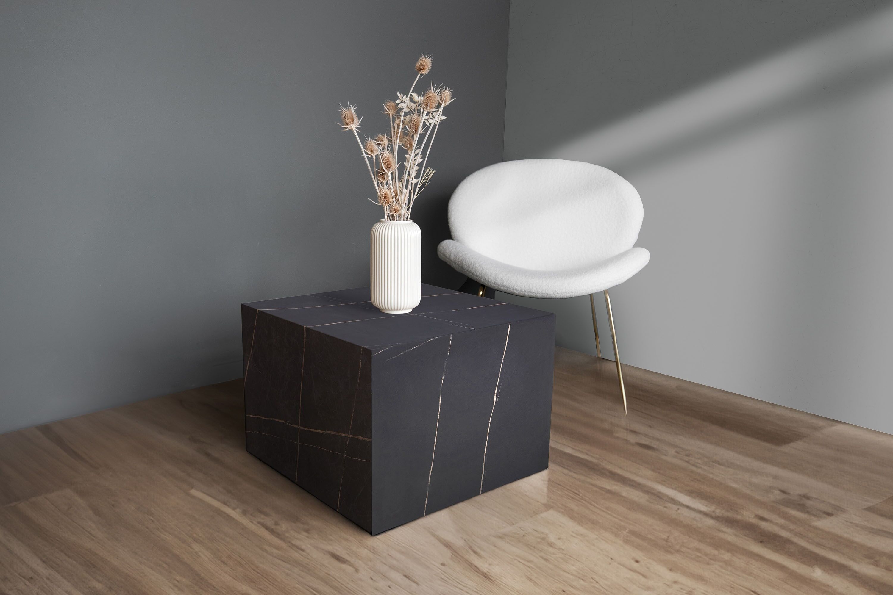Beistelltisch KAYOOM "Cuboid 125, modernes Design, robuste Konstruktion", schwarz, B:55cm H:40cm T:55cm, MDF mit lackfreiem 3D-Papier, Tische, Beistelltisch, vielseitig einsetzbar, edle Oberfläche, robuste Konstruktion schwarz B/H/T: 55cm x 40cm x 55cm
