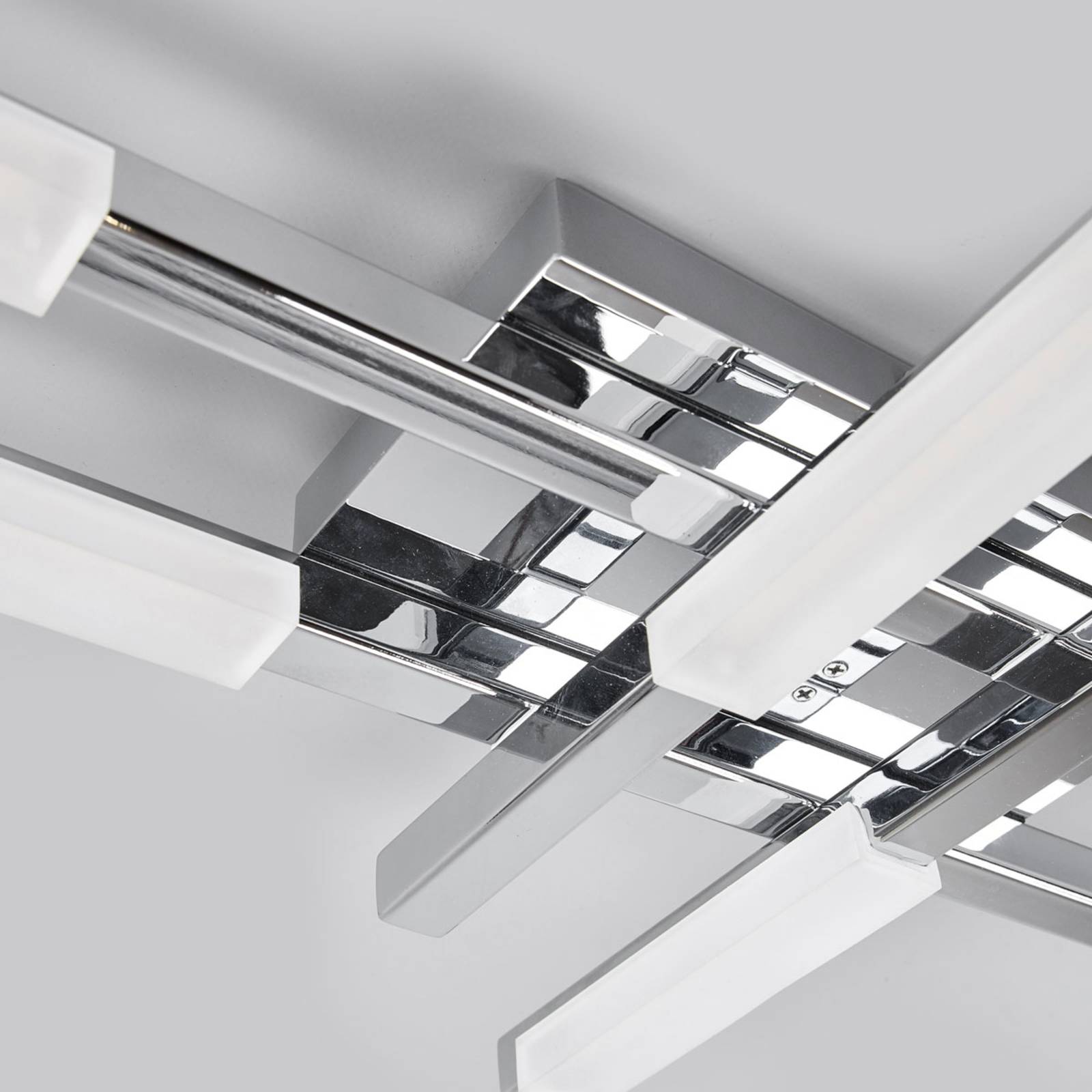 Deckenlampe Patrik Lindby, chrom / silber, für Badezimmer, Metall, Modern, Deckenlampe