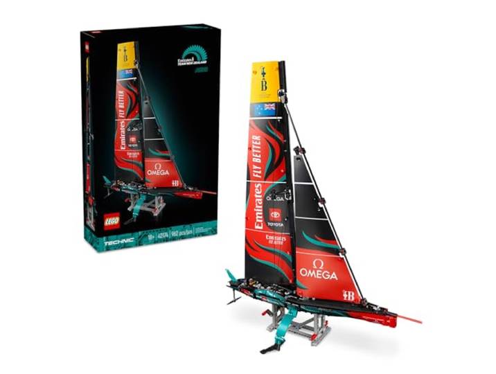 LEGO Technic Emirates Team New Zealand AC75 Yachtbauset für Erwachsene, Rennboot-Modell für Segelbootliebhaber, Build-a-Boat Geschenk für Fans kreativer und entspannender Aktivitäten, 42174