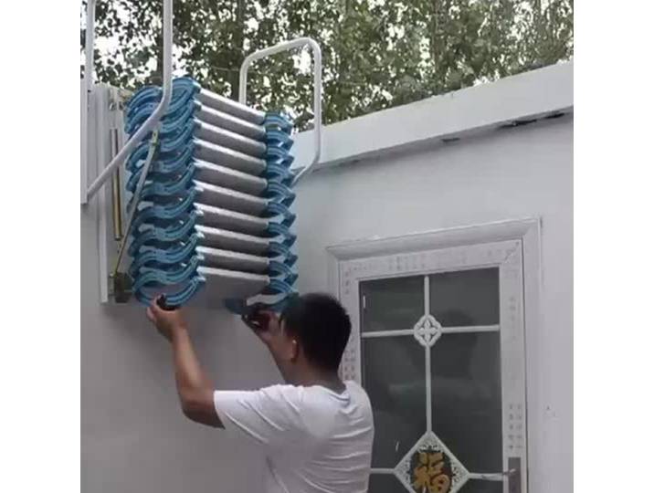Échelle télescopique murale échelle intérieure et extérieure pour la maison grenier escaliers pliants escaliers extensibles 2-2.3M