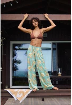 O'Neill s Rosalie Tiki Pants in Green, Size Medium, Viscose