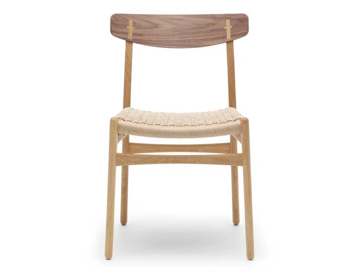 Carl Hansen - CH23 Chair Stuhl, Eiche geölt / Walnuss geölt / Naturgeflecht (Abdeckkappe Eiche)