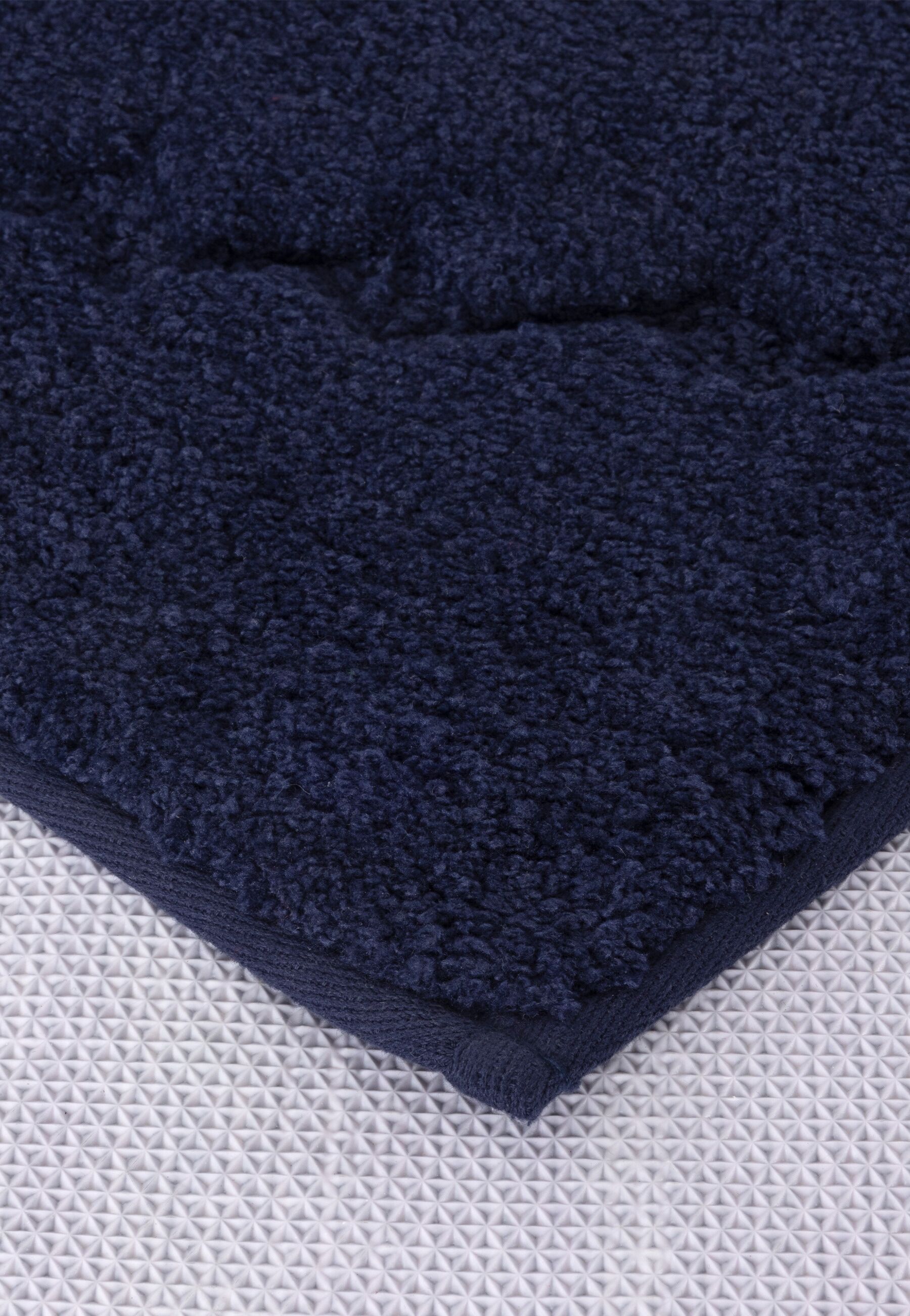 Badematte LACOSTE "»LHERITAGE«", blau (navy), H:20mm, Polyester, Badematten, Badematte, hochwertige Badematte in Größe 50x80 cm