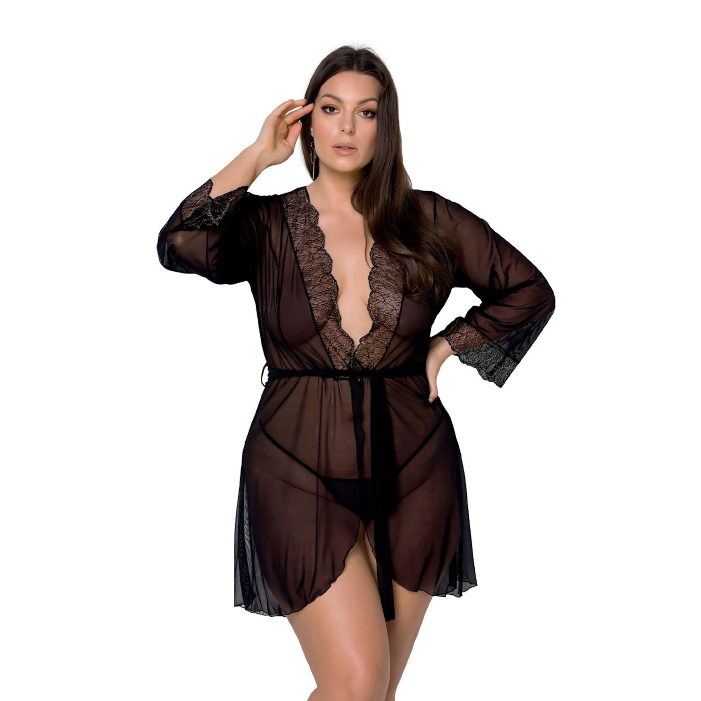 Amberly Plus Size