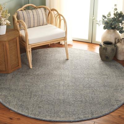 SAFAVIEH Hand-Loomed Maharaja Gustava Traditional Viscose Rug