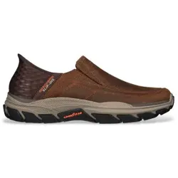 Skechers für Herren. 204810 Leder Slipper RF Respected Elgin Pantoffeln braun (45), Wohnung, Keine, Lässig