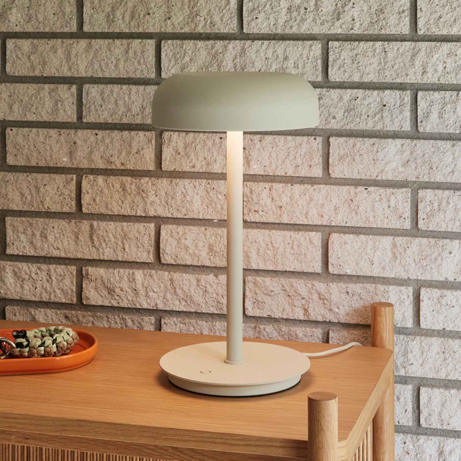 Hübsch Velo Tafellamp Sand - Designer Tafellamp van Kunststof voor Woonkamer en Slaapkamer
