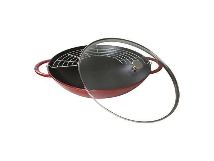 STAUB Gusseisen Wok, Ø 37 cm, Inkl. Glasdeckel und herausnehmbaren Gittereinsatz, für alle Herdarten inkl. Induktion, 5,7 L, Kirschrot