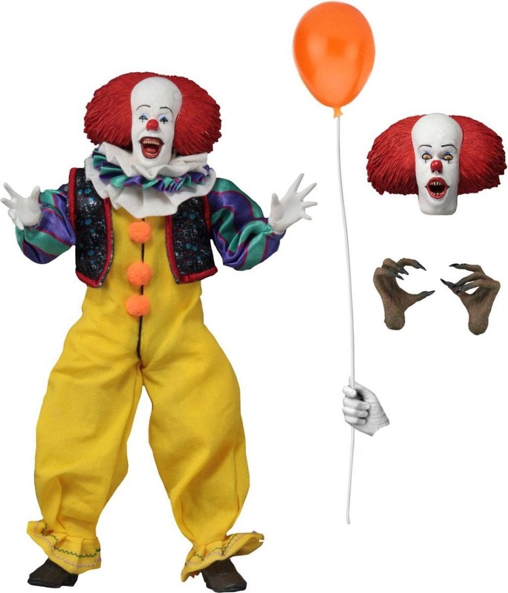 NECA IT (1990) Pennywise Actiefiguur met stoffen kleding en accessoires