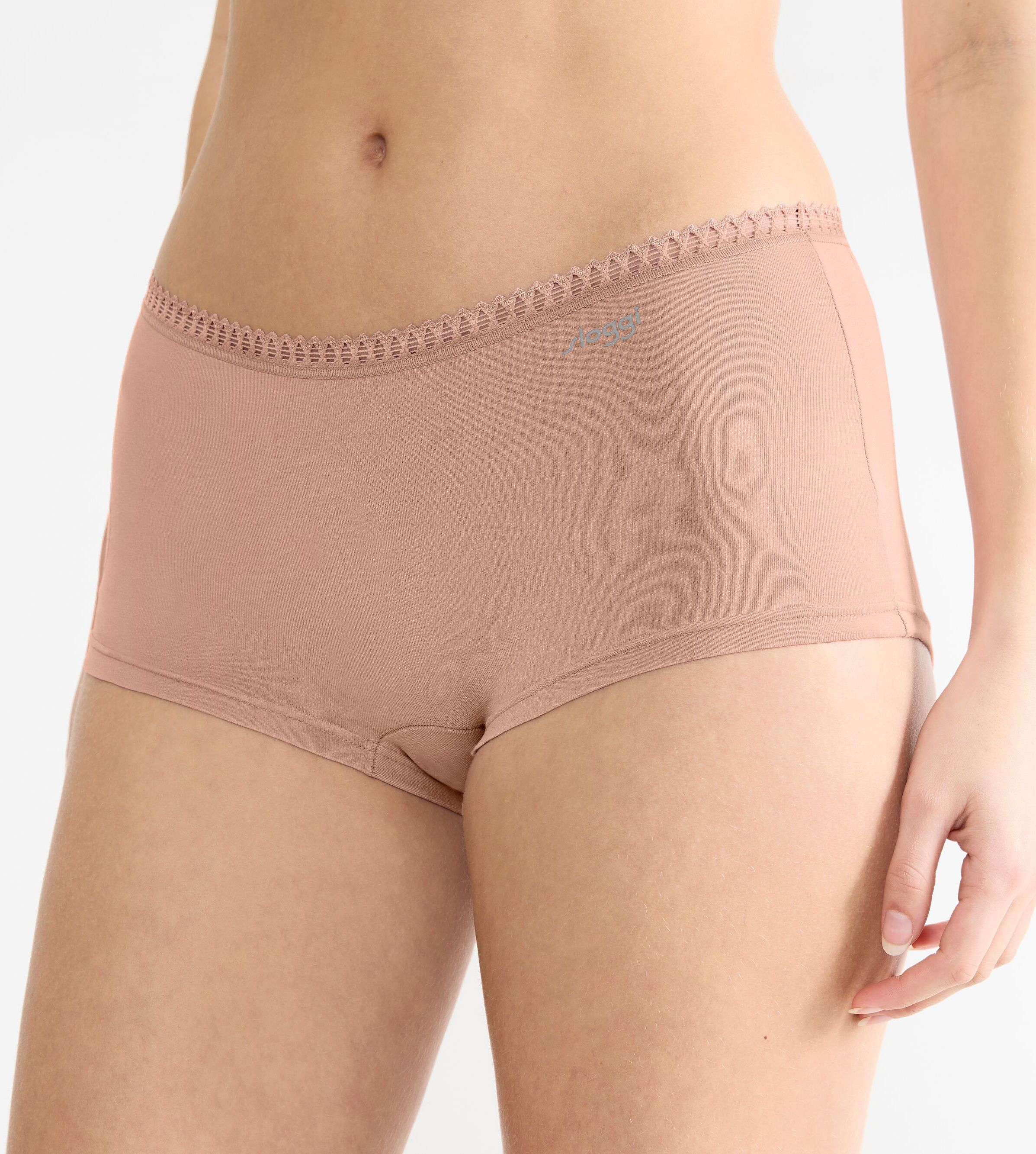 Panty SLOGGI "GO Crush", Damen, Gr. S, beige (cameo braun), Single Jersey, Obermaterial: 95% Baumwolle, 5% Elasthan, körpernah, Unterhosen Panty, mit Spitzendetails, Cotton-Mix cameo braun S