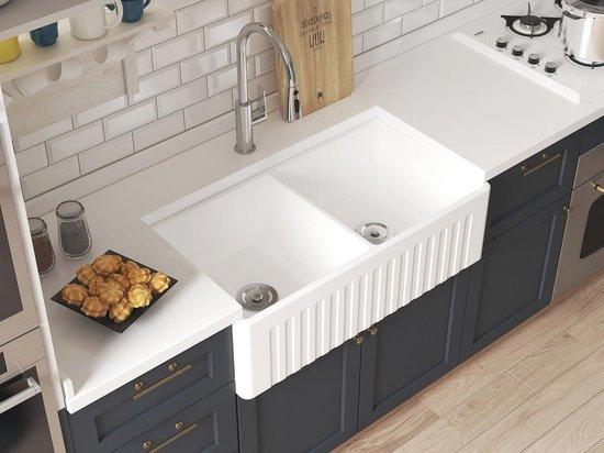 Küchenspüle mit Doppelbecken 50/50 und Umkehrbarem Design