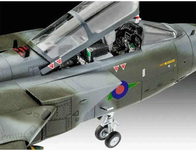 Maquette Tornado Twin pack 50th Anniversary Panavia Tornado Avion de combat Level 4 échelle 1:72 - Revell