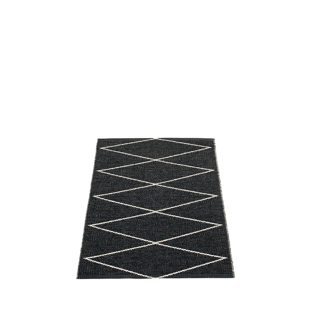 pappelina Max Outdoor-Teppich - black / vanilla (70 x 100cm) 70 x 100cm MXX710