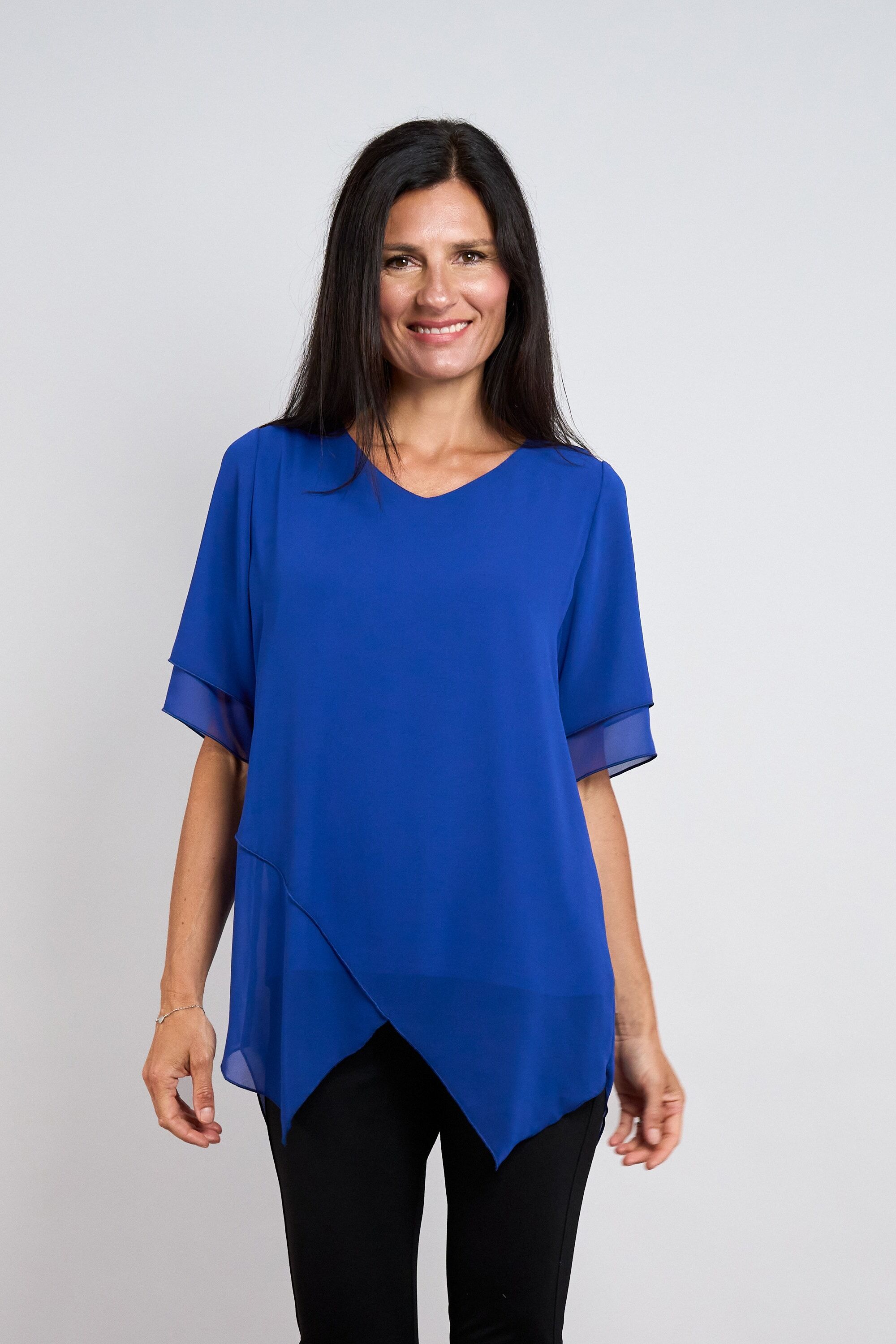 Kurzarmbluse SEIDEL MODEN, Damen, Gr. 48, blau (65,royal), Single Jersey, Obermaterial: 100% Polyester. Futter: 95% Viskose, 5% Elasthan, unifarben, Basic, lässig geschnitten ca. Mitte Oberschenkel, Rundhals, abgesteppte Kante, Blusen Kurzarmbluse, im Lag