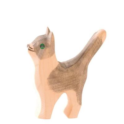 Katze klein Kopf hoch