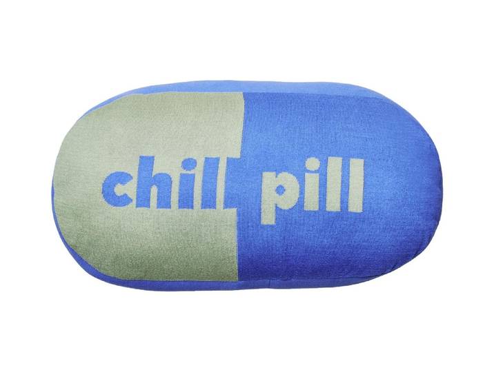 Dekokissen Chic Mic Gestricktes Chill Pill 30 x 60 cm , blau (blau, grün), B:30cm L:60cm, Baumwolle, Dekokissen_Sitzkissen_Kissenhüllen, Dekokissen