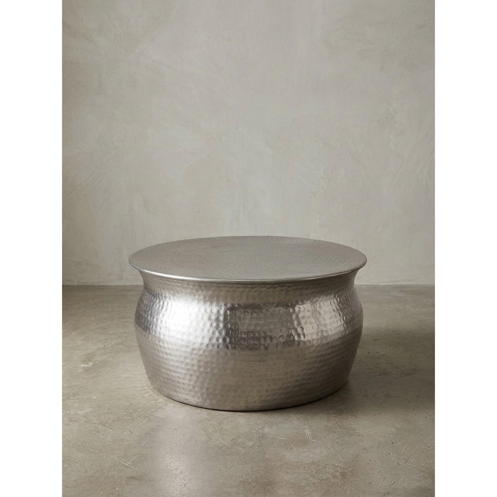 Couchtisch aus Aluminium im orientalischen Stil mit flachem Hammerschlag-Design, Silbern 60x60x30 cm