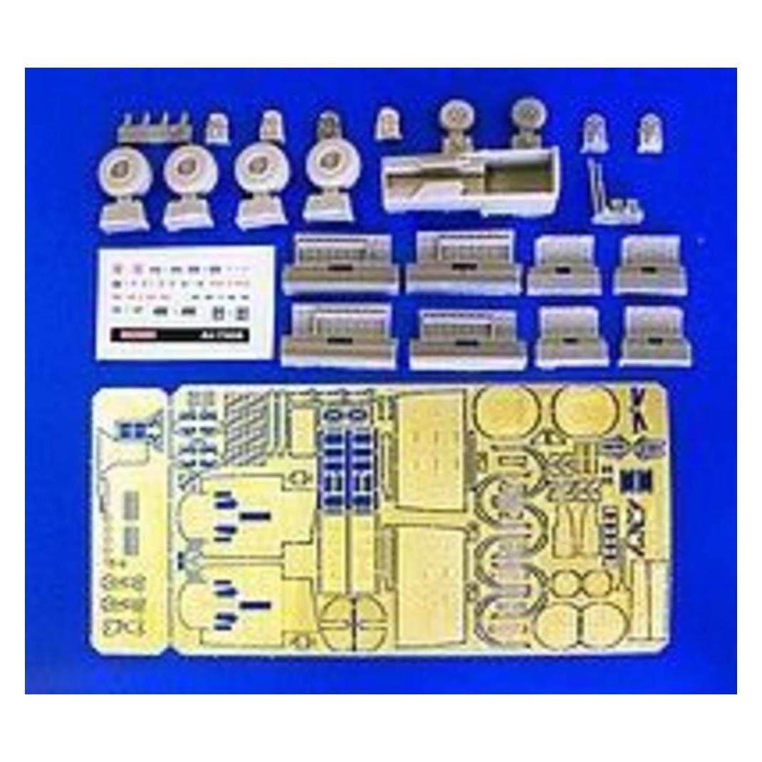 Plus Model Wheel bays for EC-121 Warning Star (AL7006)