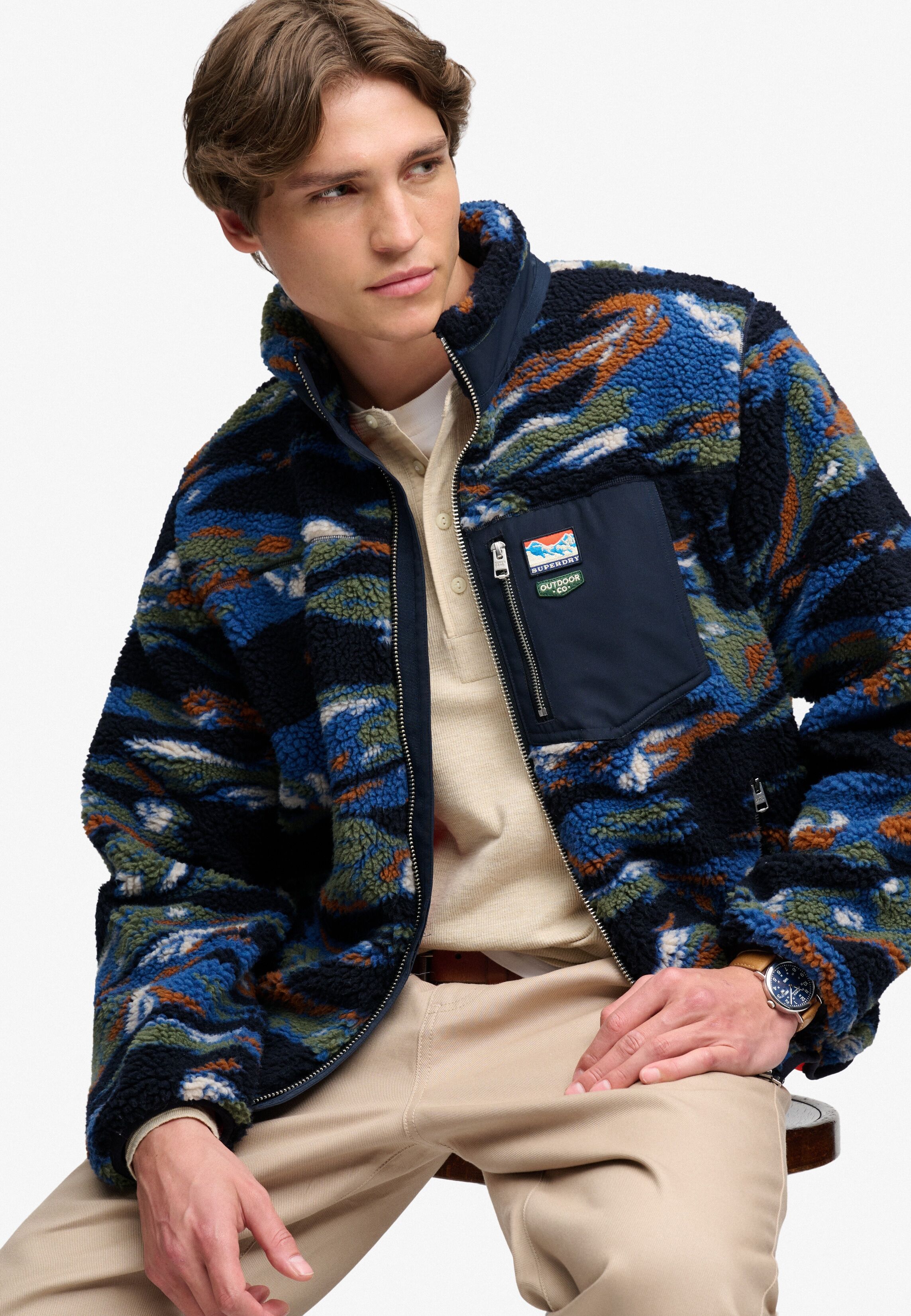 Sweatjacke SUPERDRY "TERRAIN FLEECE ZIP THRU", Herren, Gr. S, bunt (navy terrain), Fleece, Obermaterial: 100% Polyester, bedruckt, relaxed fit normal, ohne Ausschnitt, Rippbündchen, Sweatjacken Sweatjacke, Kunstfaser, relaxed fit navy terrain S