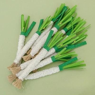 Uplift Essentials Simulated Scallion Silvervine Cat Chew Toys Pack Of 3 Simulated Scallion Silvervine Cat Chew Toys Pack Of 3