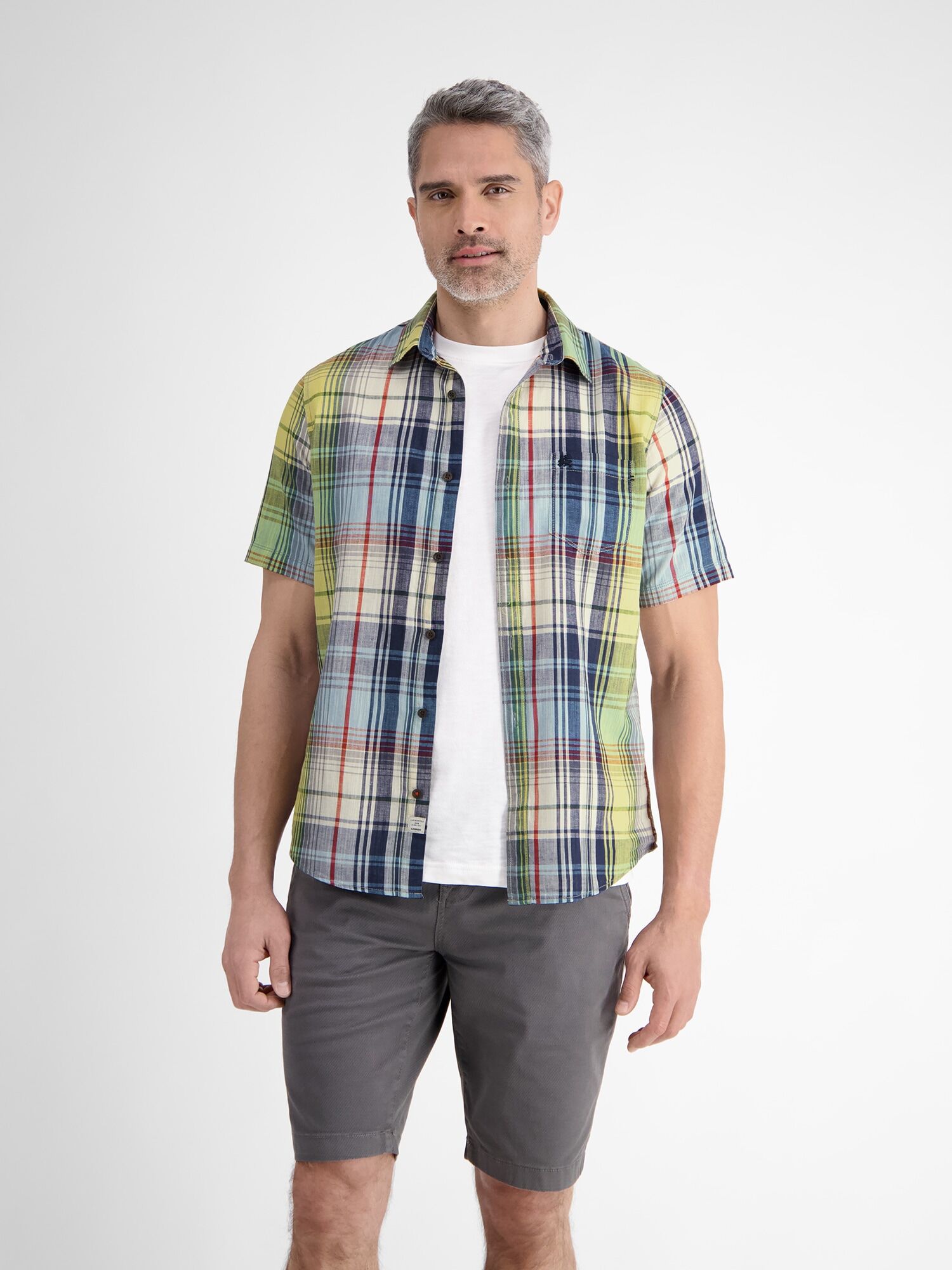 Kurzarmhemd LERROS "Sommerliches Karohemd mit Leinenanteil", Herren, Gr. L, Normalgrössen, gelb (faded gelb), 71% Baumwolle, 29% Leinen, Hemden Kurzarmhemd faded gelb L, Normalgrössen