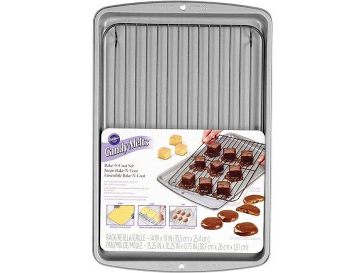 Wilton Bake-N-Coat Set