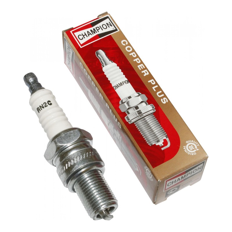 Bougie Champion RN2C 438034 pour Piaggio FLY 2T / Liberty 2T / Vespa L