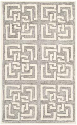 SAFAVIEH Handmade Precious Grga Modern Polyester Rug