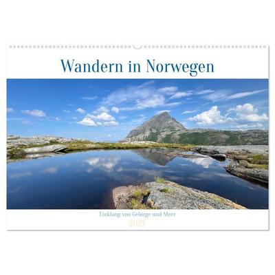 Wandern in Norwegen - Einklang von Gebirge und Meer (Wandkalender 2027 DIN A2 quer), CALVENDO Monatskalender