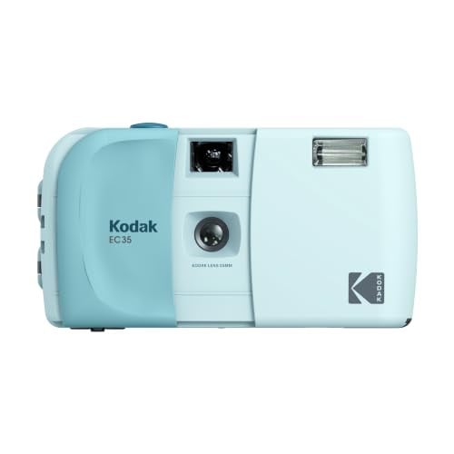 Kodak EC35 herbruikbare 35mm filmcamera met ingebouwde flitser en schuifhoes, poederblauw