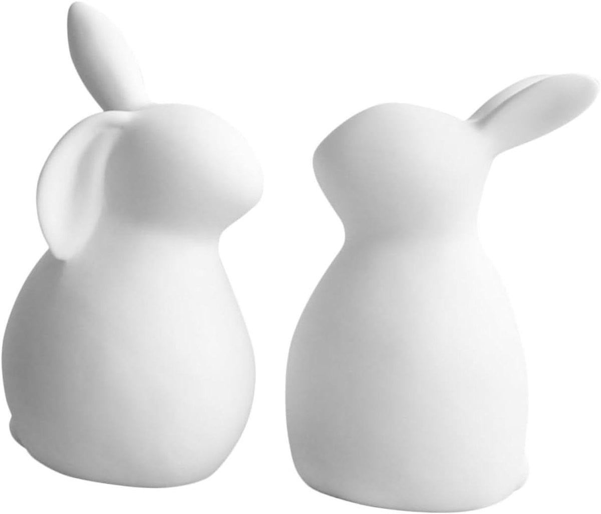 Set van twee witte keramische konijnen beeldjes voor decoratie, Hoogte: 13 cm