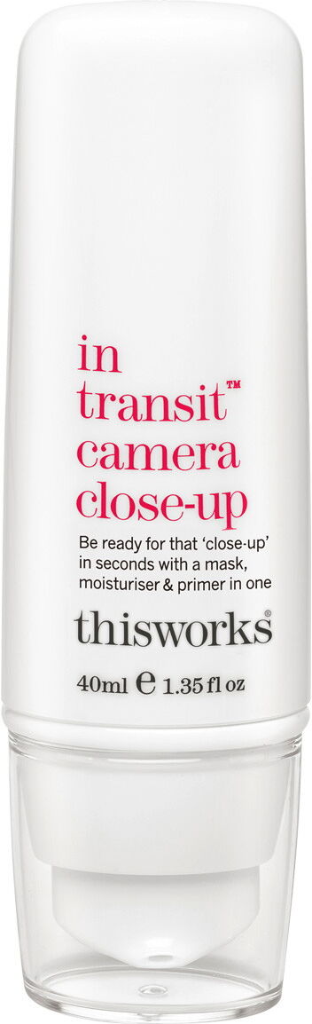 40ml This Works In Transit Camera Close-Up