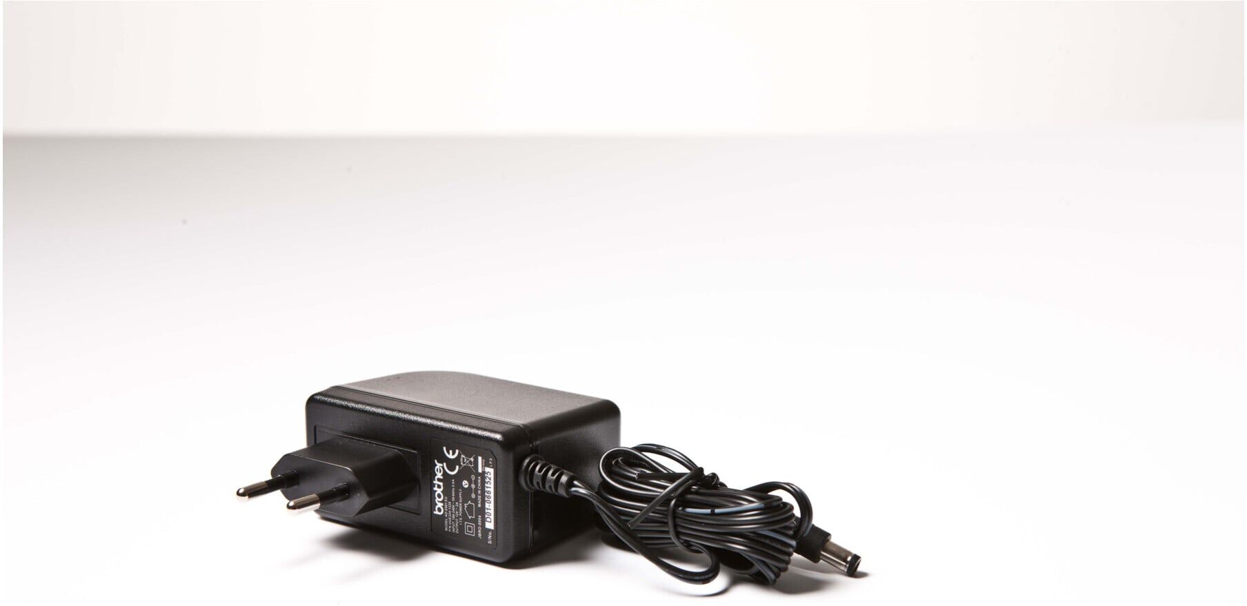 Brother Netzadapter AD-E001A 12V-2A (ADE001AEU)