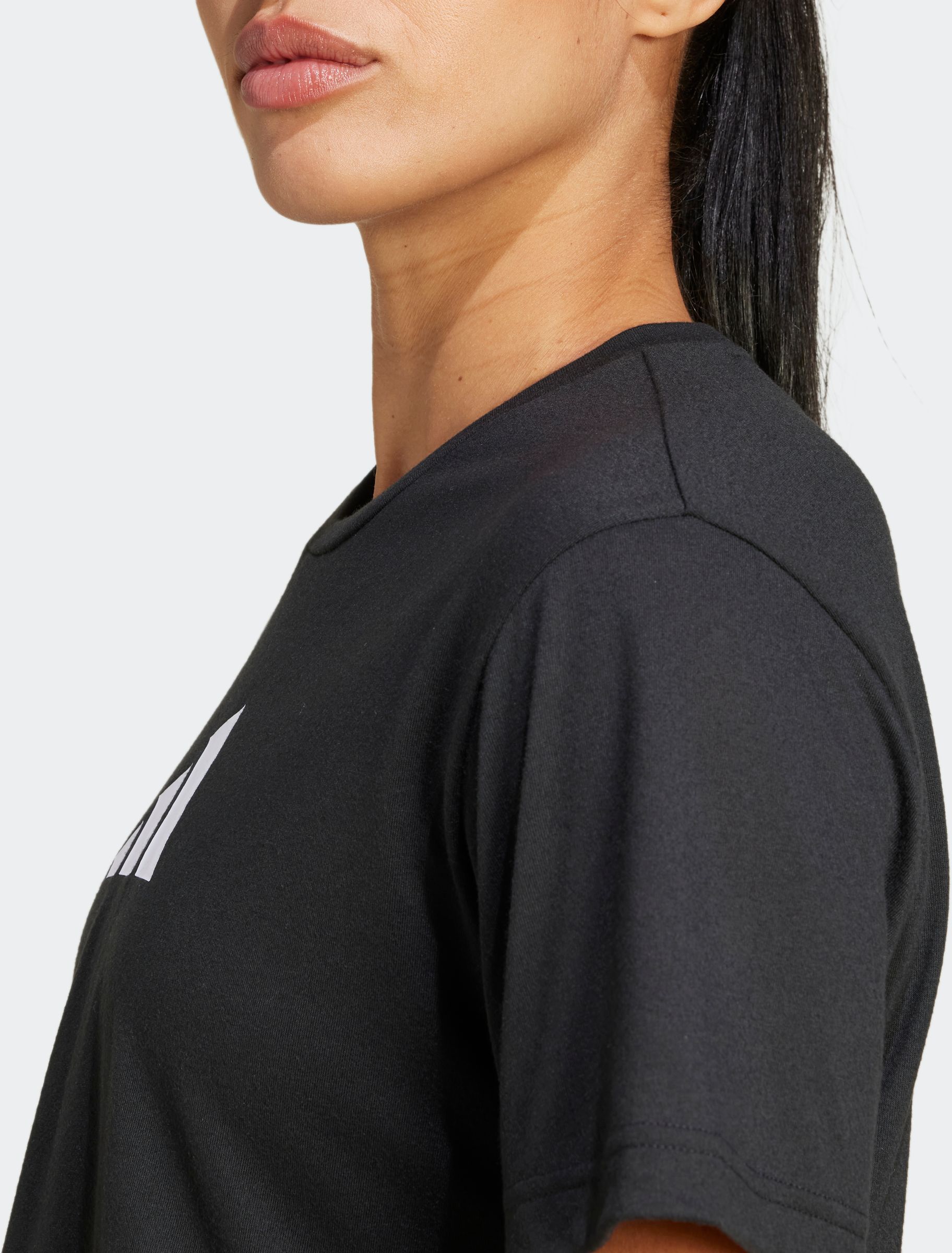 T-Shirt ADIDAS PERFORMANCE "TRAIN ESSENTIALS BIG LOGO PERFORMANCE TRAINING", Damen, Gr. XL, schwarz, Obermaterial: 70% Polyester, 30% Viskose, Rundhals, Shirts T-Shirt, Trainingsshirt, Feuchtigkeitsabsorbierendes Material schwarz XL