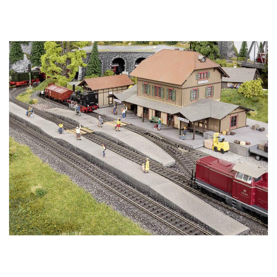 Noch H0 Bahnsteig Epoche III IV, Set (4 teilig) (0066020)