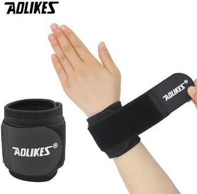 Inspired Finds AOLIKES Adjustable Wrist Support Wrap For Sports And Gym black