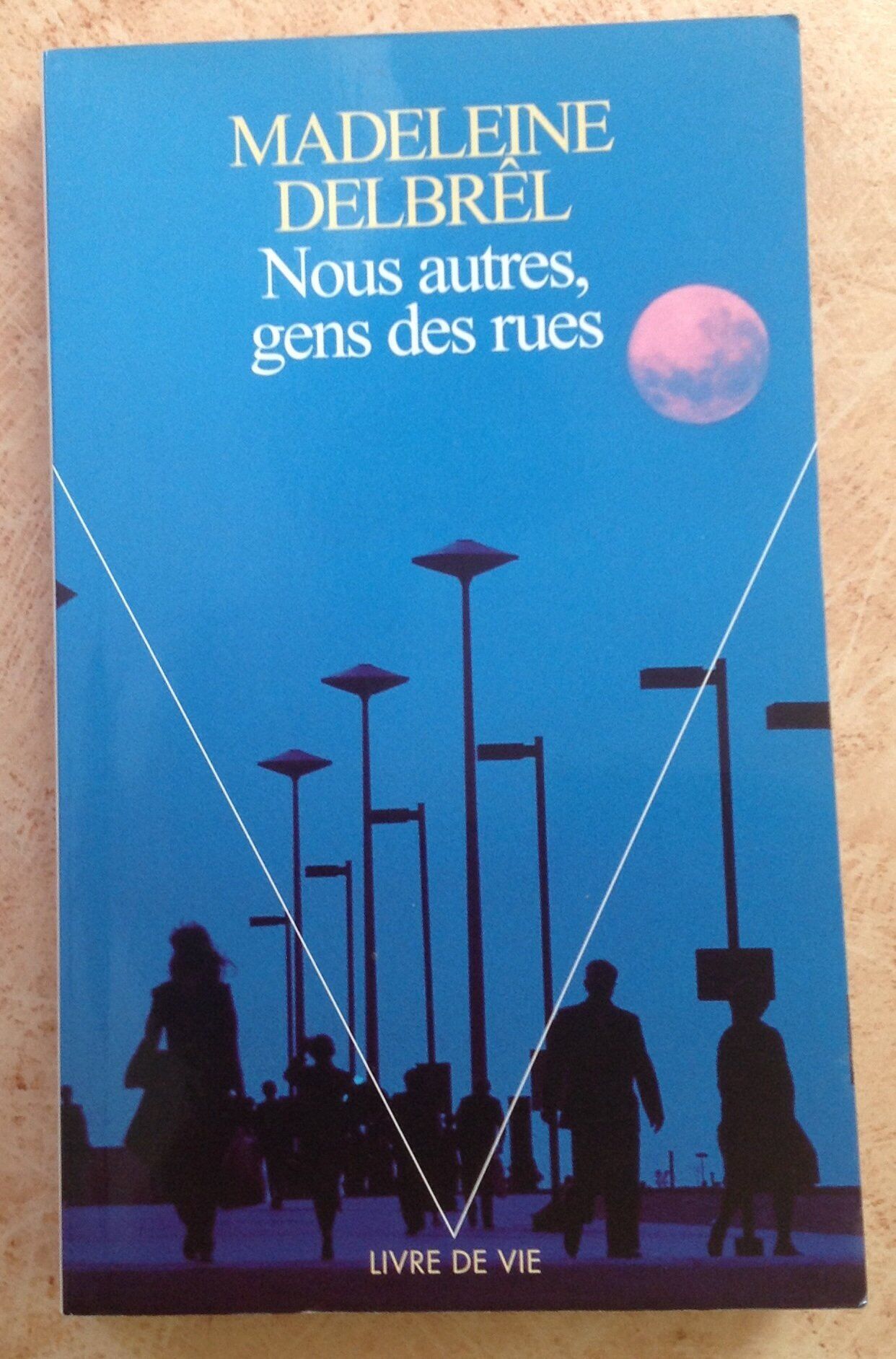 Madeleine Delbrêl - Nous autres, gens des rues - Preis vom 02.10.2026 23:42:20 h