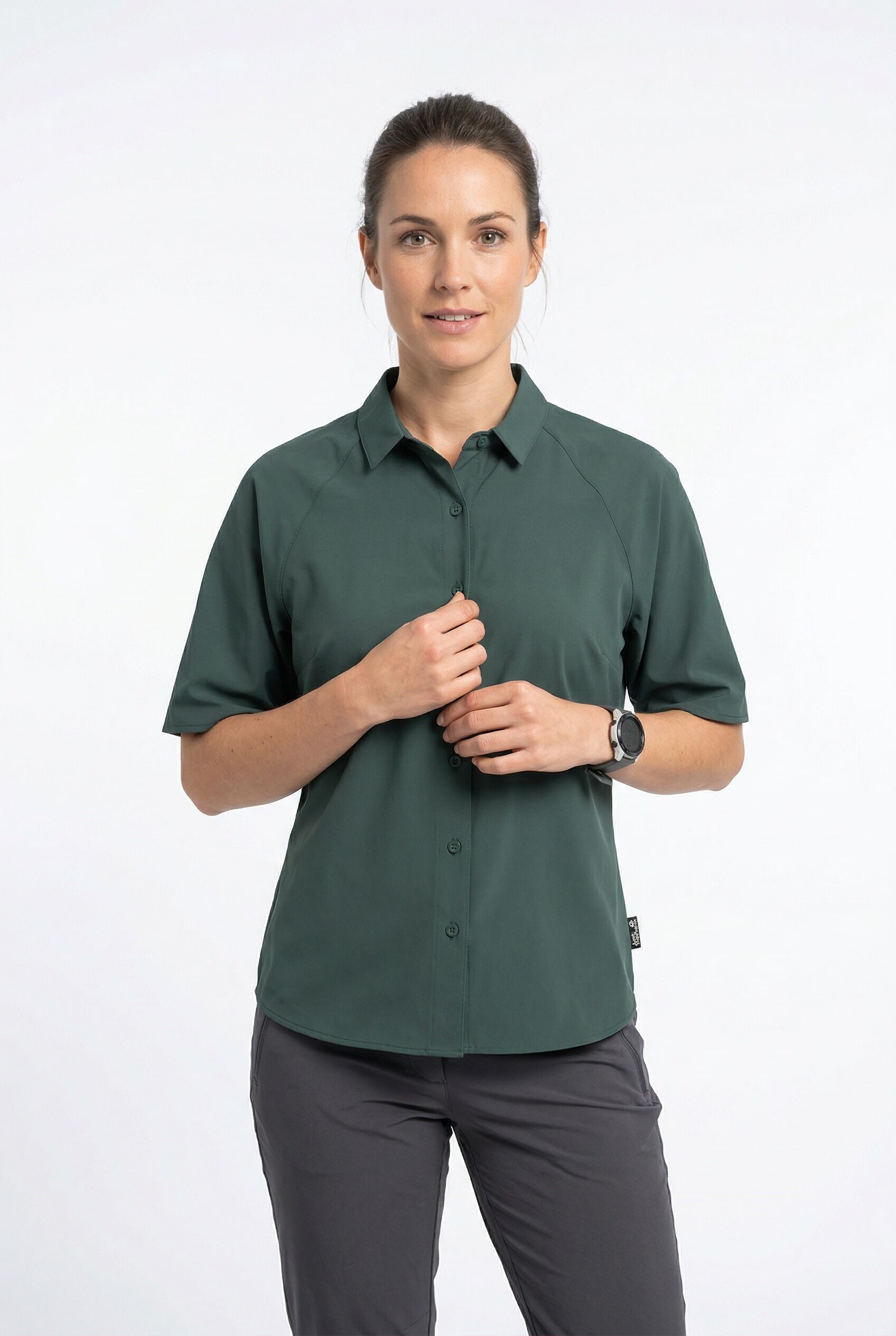 Kurzarmhemd JACK WOLFSKIN "SIERRA QUEST SS SHIRT W", Damen, Gr. S (36), N-Gr, sago palm, Obermaterial: 100% Polyester, Hemden Kurzarmhemd, mit Karomuster, aus leichtem Gewebestoff, geruchshemmend