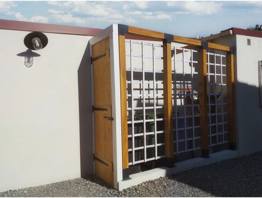 Suki PLUG-IN CONNETTORE 7X7 GIUNZ. 90° 4 CONN. ANTRACIT