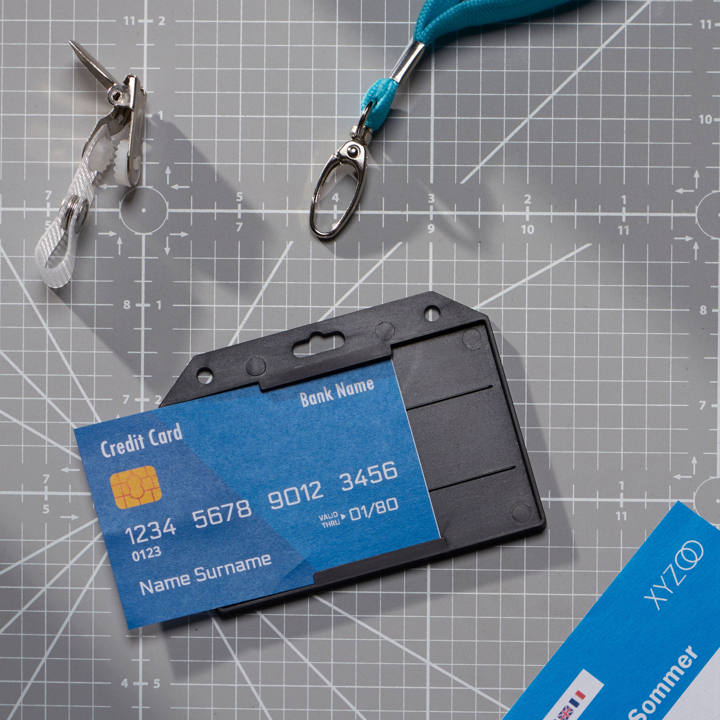 SPRINTIS 50 Unités - Porte-badge en plastique dur, ouverte noir, plastique rigide