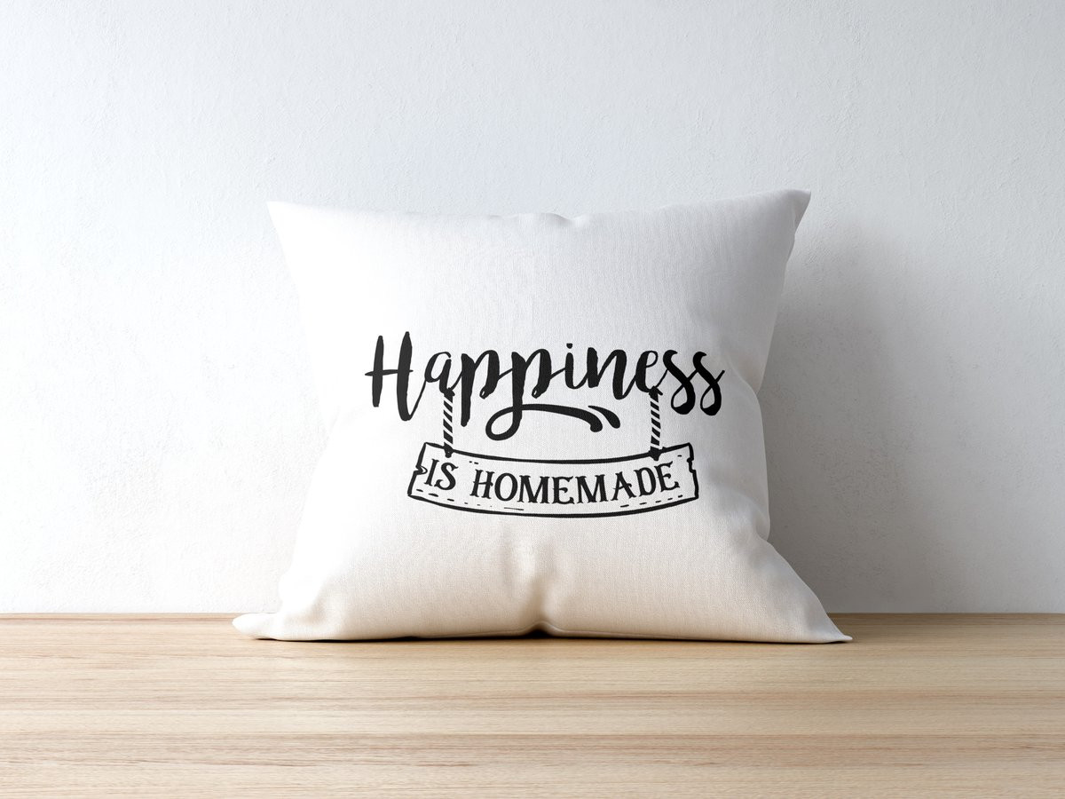 Sierkussen Happiness is Homemade met inspirerende quote in rustieke boerderijstijl