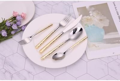 Vivience 20 Pc Flatware Set Silver With Graduated Gold Pebbled Handles - Service For 4