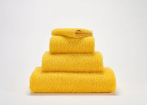 Abyss & Habidecor Super Pile Douchelaken Banane 70 x 140 cm