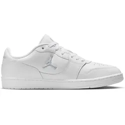 NIKE Herren Basketballschuhe JORDAN COURT CONNECT LOW, Größe 40 in Weiß 100