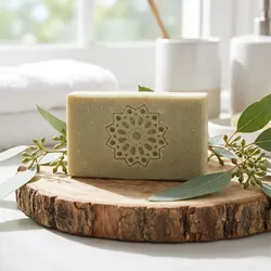 Eucalyptus Naturseife, Bio Seife mit Arganöl: Handgemacht & Kaltverseift - Vegan Naturkosmetik für Gesicht & Körper, für straffende Pflege