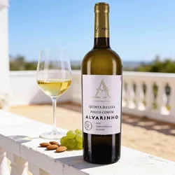 Quinta da Lixa  2025 Quinta Da Lixa Alvarinho Pouco Comum VR Vinho Regional Minho 2025 Albarino Portugal