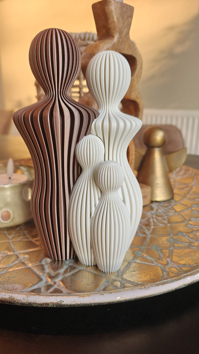 Thuisdeco Familiebeeldje Modern Gezin Decoratie Metallic Brons & Wit Hoogte: 21 cm