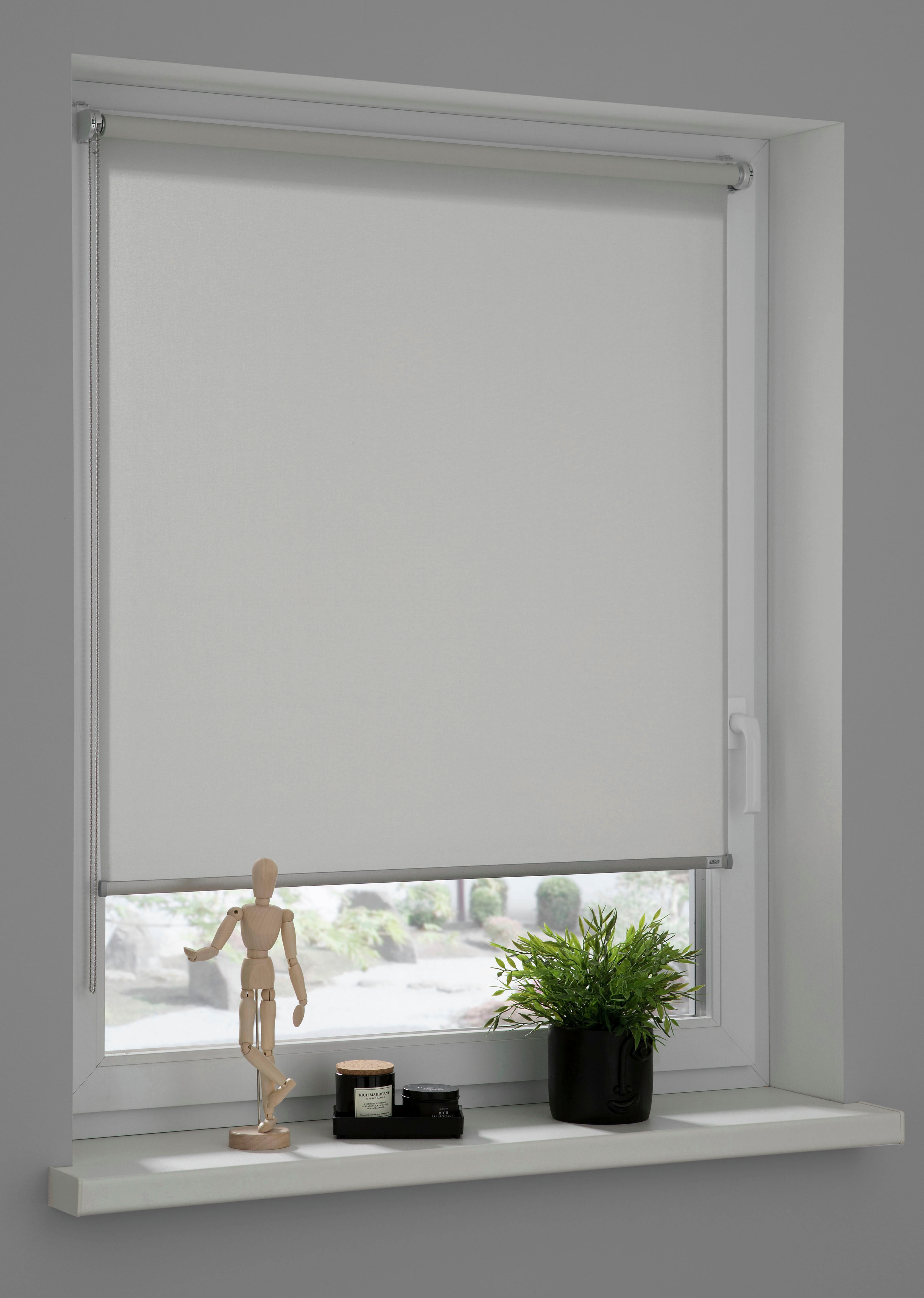 Seitenzugrollo "Tageslichtrollo Tizia", grau (hellgrau), B:45cm H:150cm, Polyester, SCHÖNER WOHNEN-KOLLEKTION, Rollos, Seitenzugrollo, geklebt, geklemmt, silberne oder weisse Rollo-Technik hellgrau 150cm, einseitig verschiebbar, 45cm